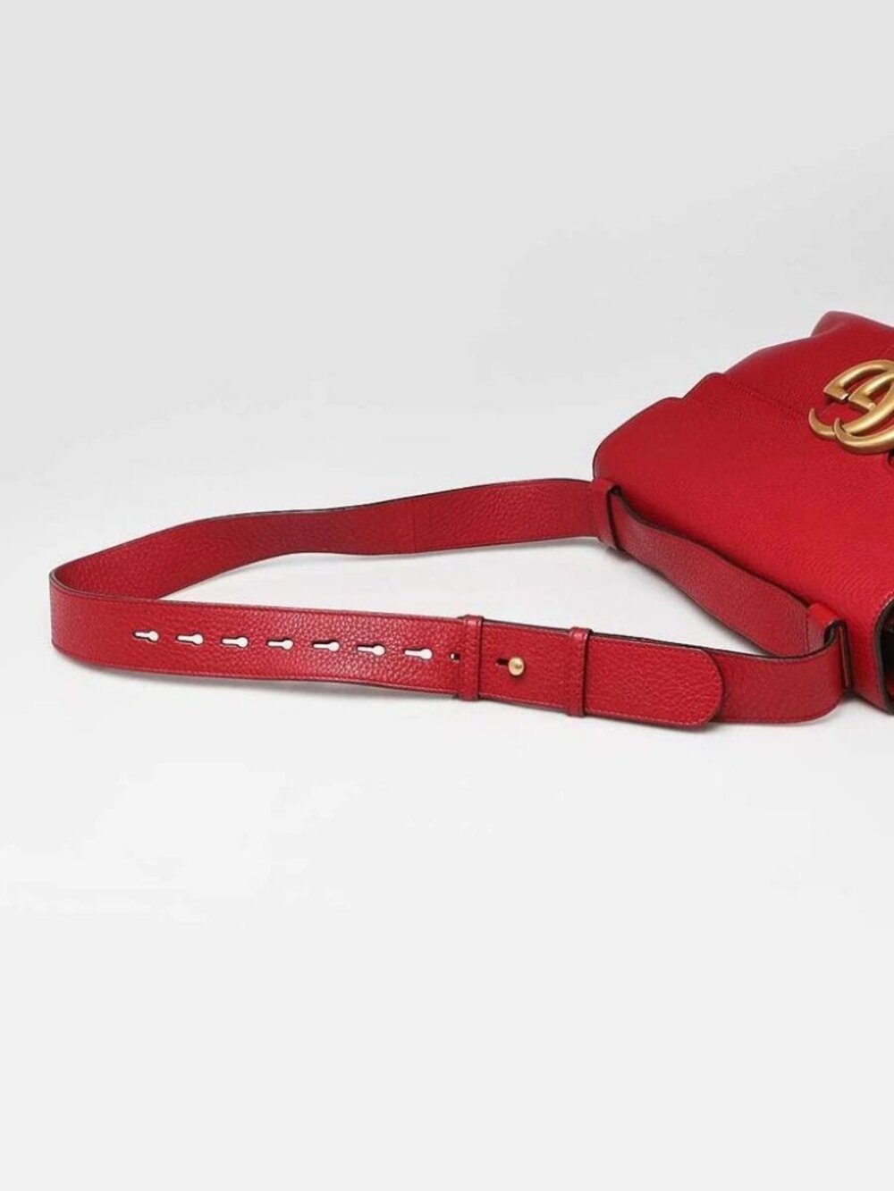 Gucci Red Pebbled Leather Marmont Medium Shoulder Bag - Picture 5 of 9
